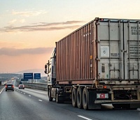 Автомобильные грузоперевозки: за и против
