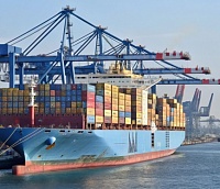 Морские контейнеровозы: преимущества и недостатки